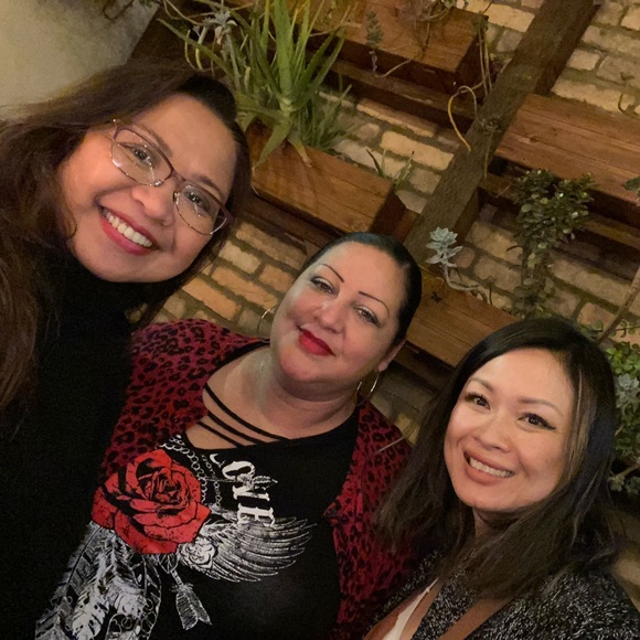 Welcome to my Closet! - Picture 8 of 8